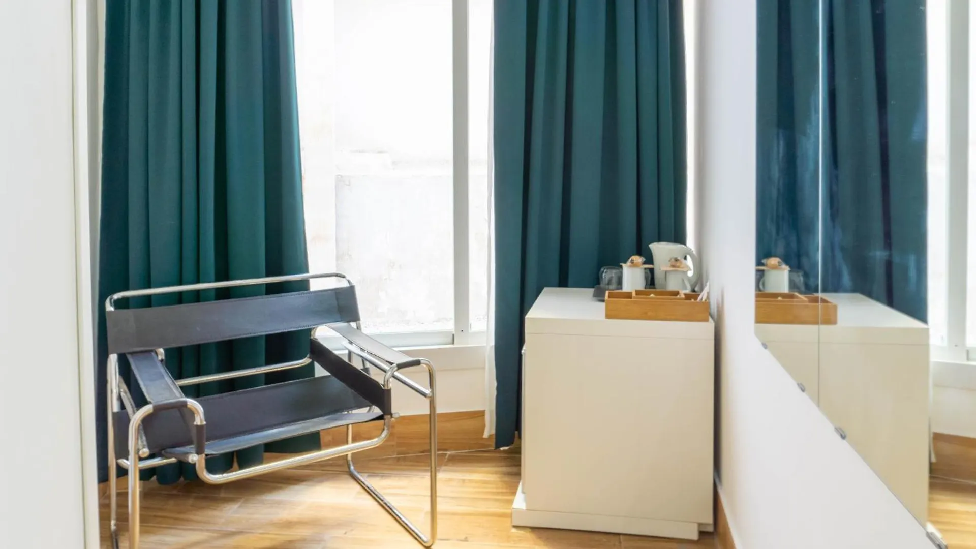 Ilustre Rooms Center Malaga Spain